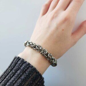 Gothic byzantine chainmail chunky silver bracelet ✦  Modern medieval accessory ✦